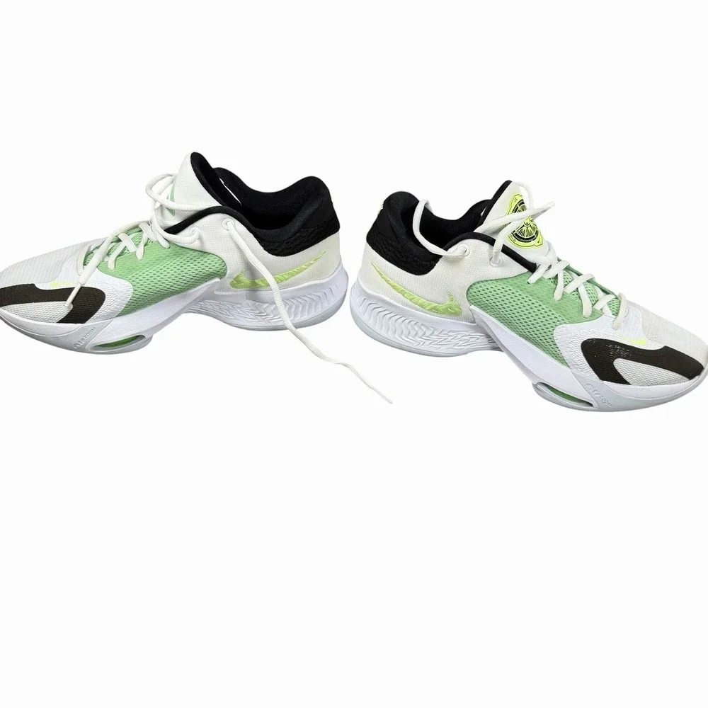 Nike zoom freak